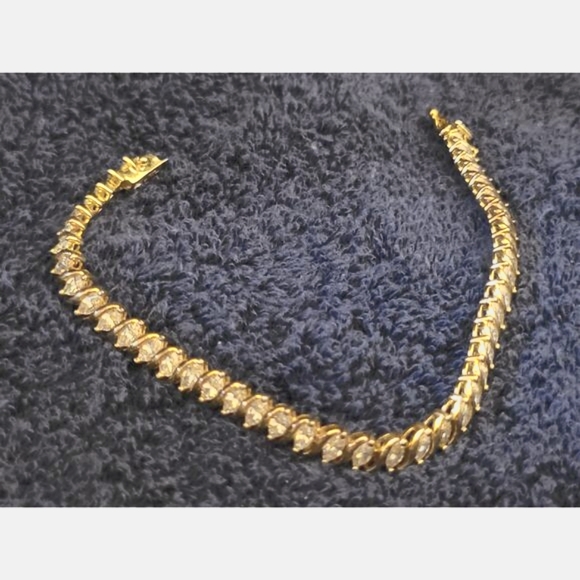 Sterling silver Cubic Zirconia Tennis Bracelet 7in - Picture 6 of 9